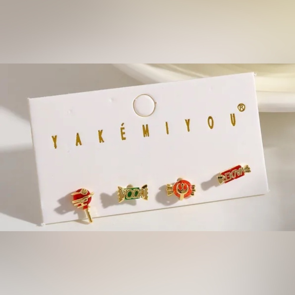 14K Gold Star Wars Inspired Theme Earrings Mismatch Asymmetrical Character